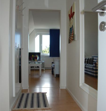 Schönes Wohnen am Südstrand mit Balkon